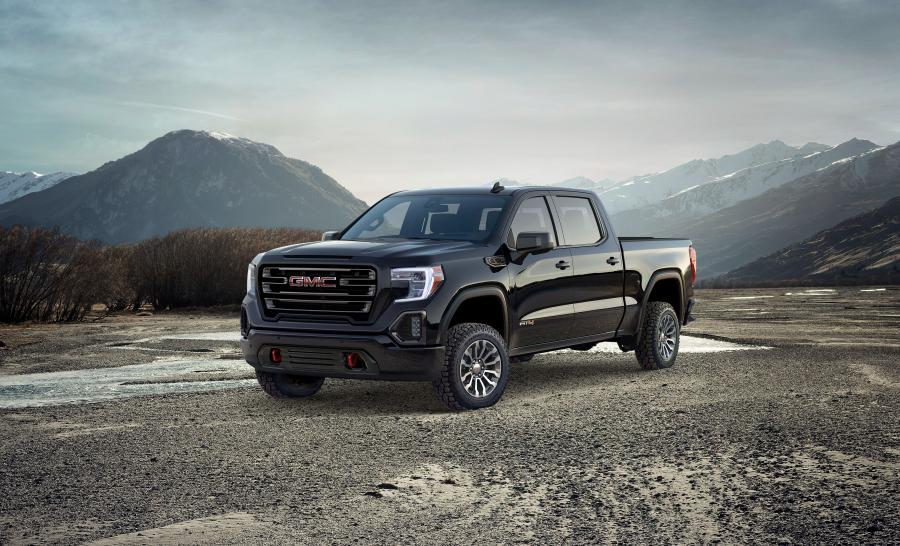  GMC Sierra AT4 Crew Cab 2018 года  (фото 1 из 40)